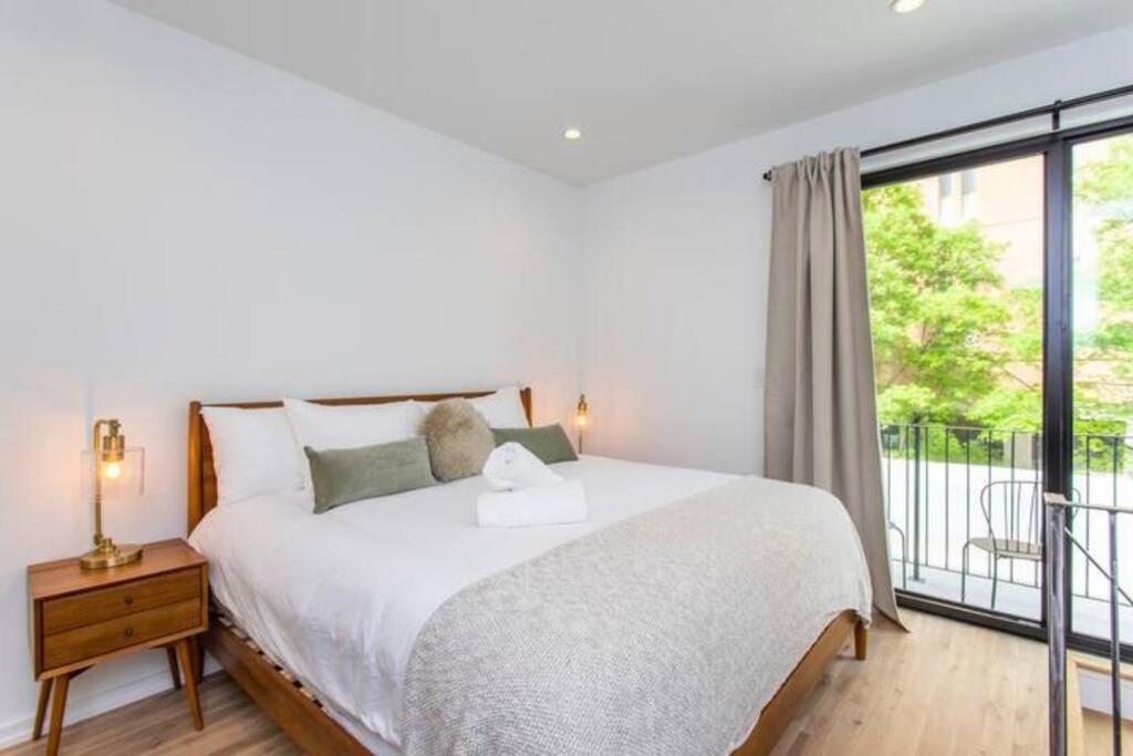 Inventors' Loft - In The Heart Of It Apartment